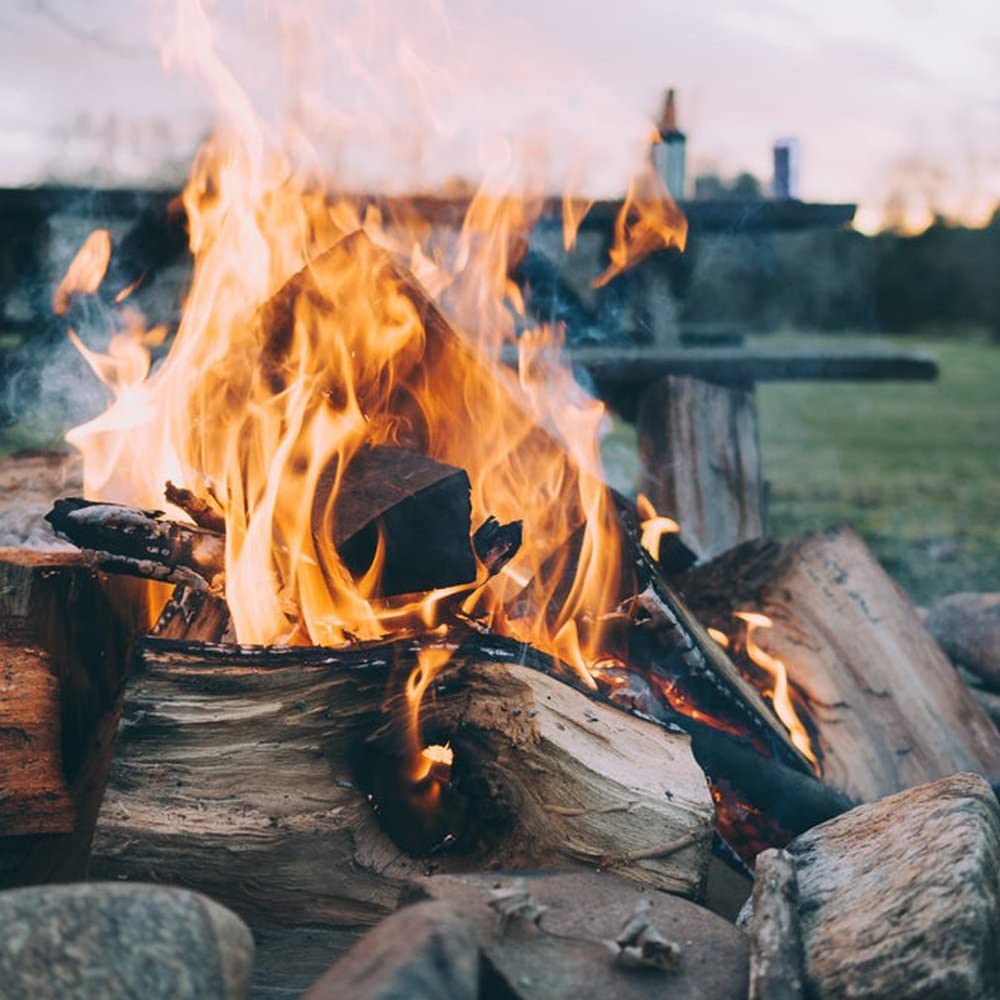 Kiln Dried {Approx 8.15KG Bag} Hardwood Burning Logs | FSC Approved | Long Burning Firelog for Campfire, Fireplace, Fire Pit, Indoor & Outdoor Use